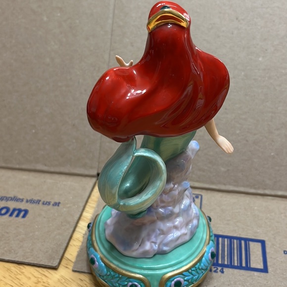 Rare, Vintage, Ariel, Little Mermaid Figurine, with Jewel Base - Picture 3 of 6